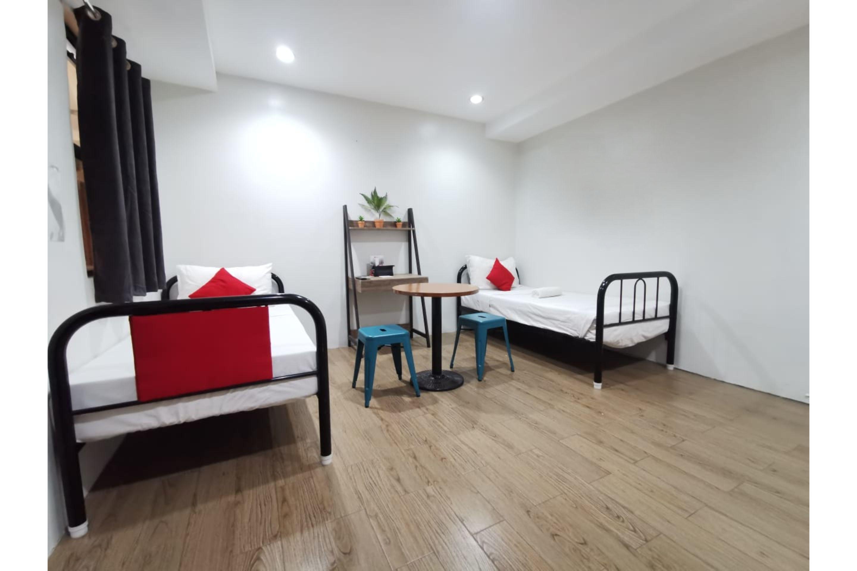 Oyo 443 Maria Cristina Arcade Suites Cebu Bagian luar foto